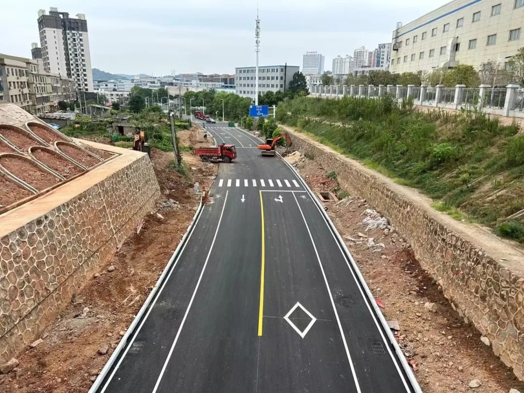 1751013205219751.jpg 640 (5).jpg